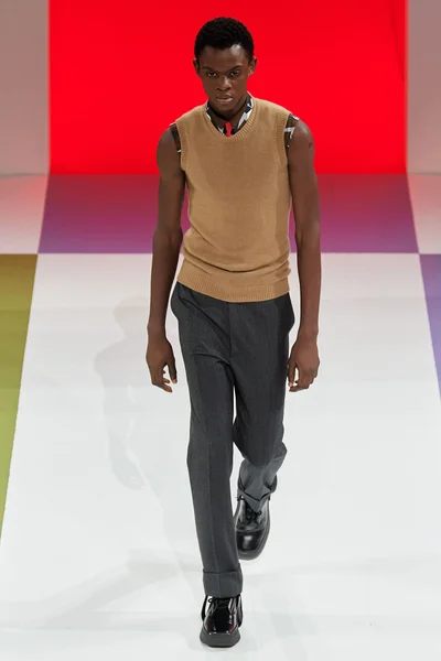 Look 2